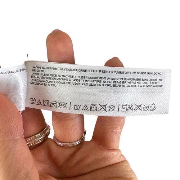 Disney Store Unisex XL Red White Mickey Snowflake Christmas Pajama PJ Pants - Picture 7 of 7